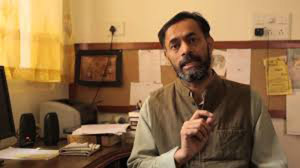 Yogendra Yadav removed from AAP PAC